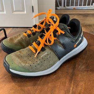 Adidas mens five ten access approach hiking shoes sz 9.5